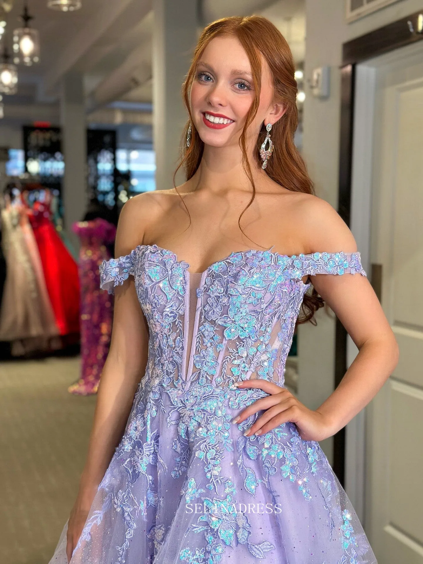 A-line Off-the-shoulder Applique Lilac Prom Dress with Beading sew1067