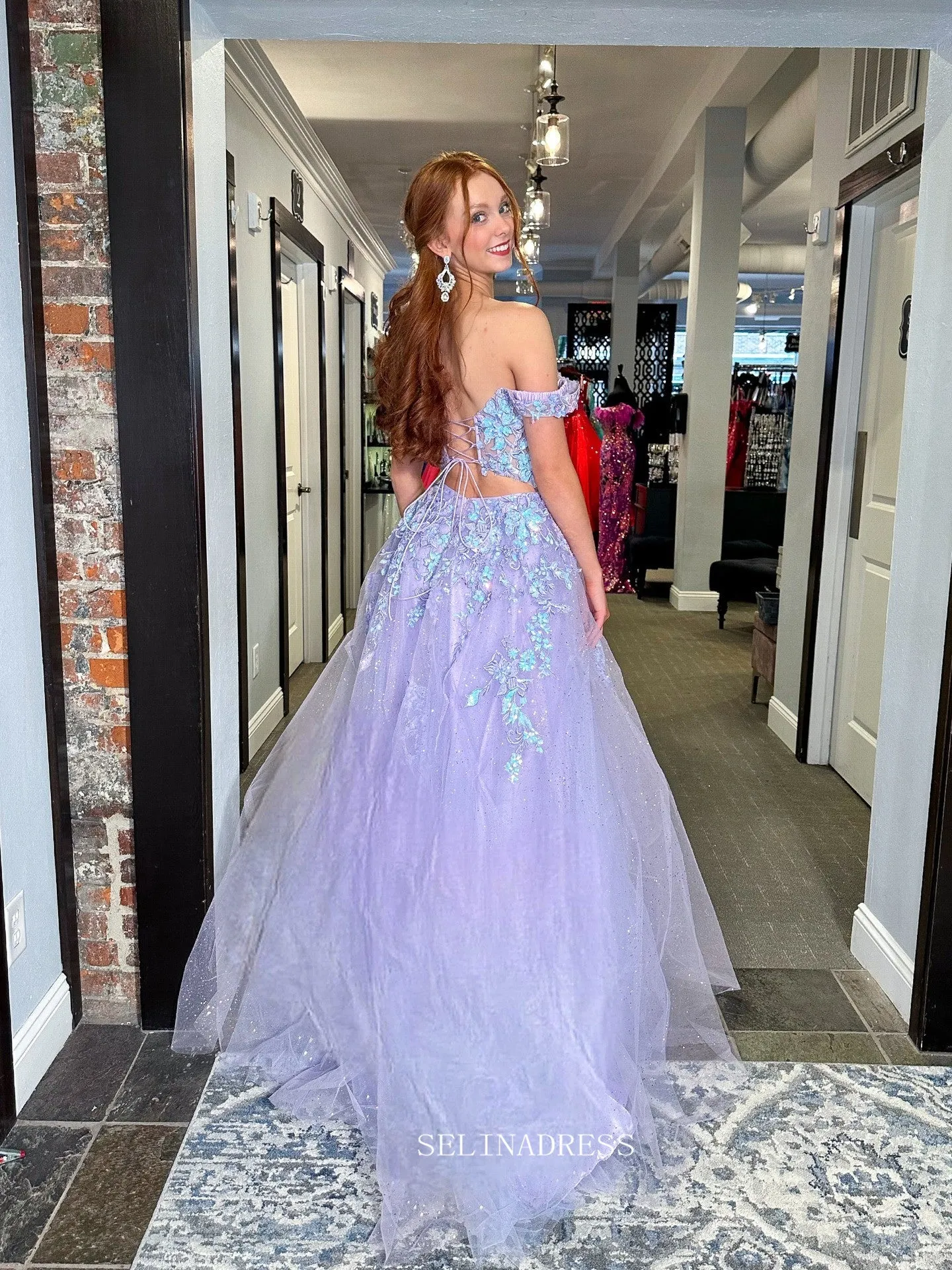 A-line Off-the-shoulder Applique Lilac Prom Dress with Beading sew1067