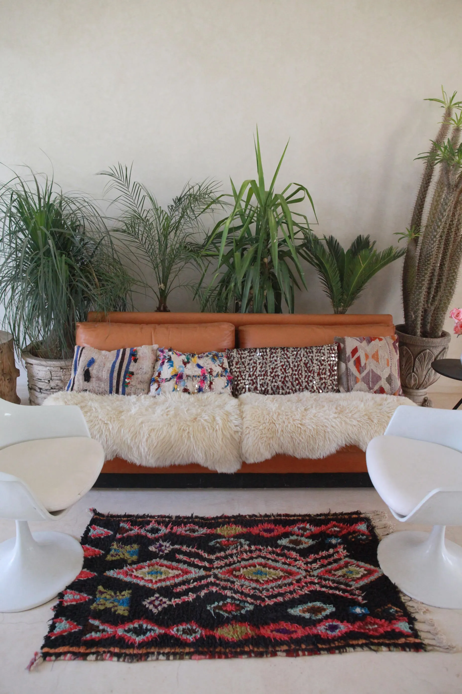 AZILAL Vintage Moroccan Rug. Wool Boucherouite Carpet. Modern Design.