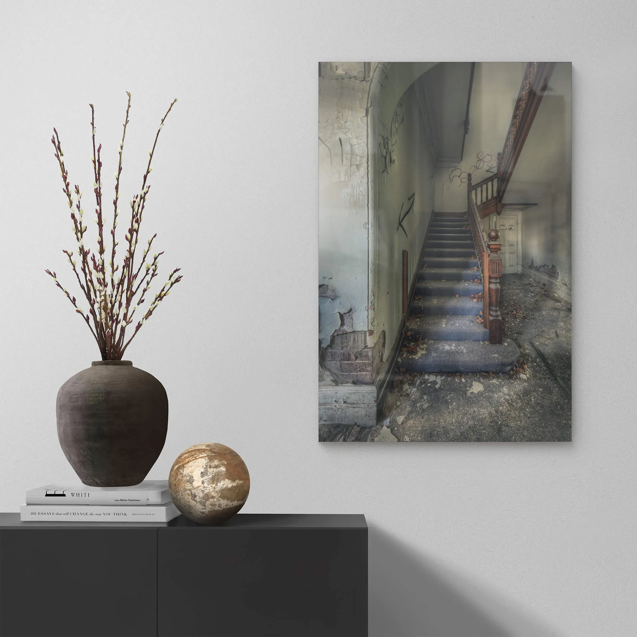 Crumbling Stairwell | The Asylum