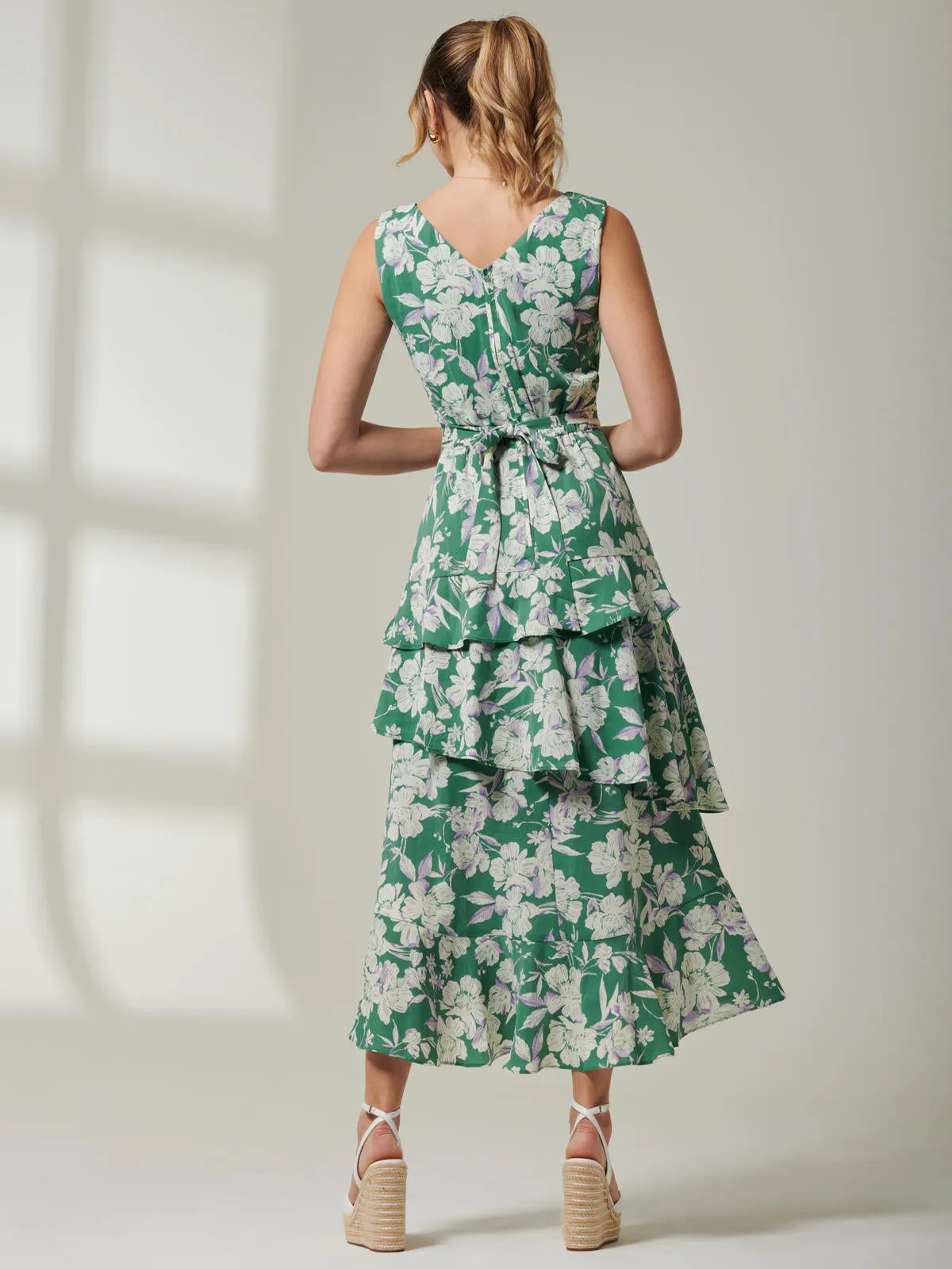 Della Crepe Frill Hem Maxi Dress, Green Floral