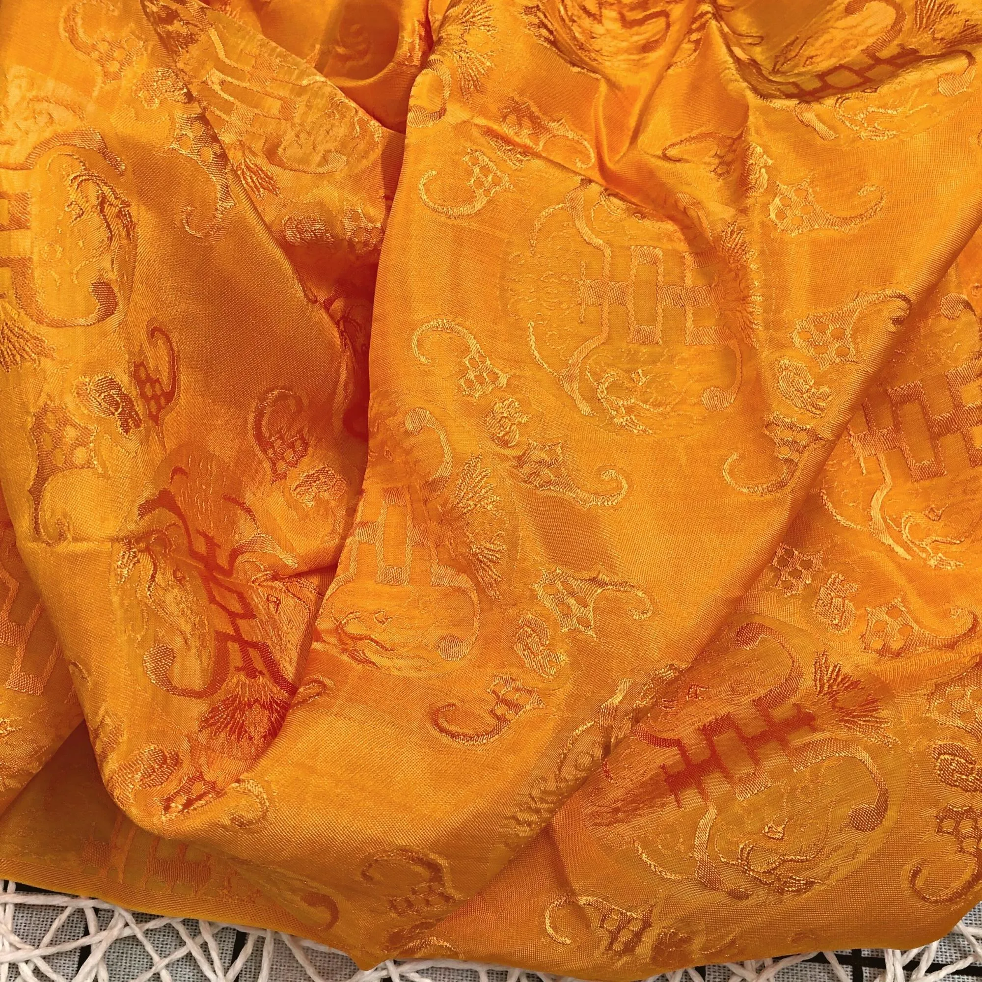 PATTERN MULBERRY SILK fabric by the yard - Yellow pattern silk - Handmade silk – Dress making – Silk apparel fabric