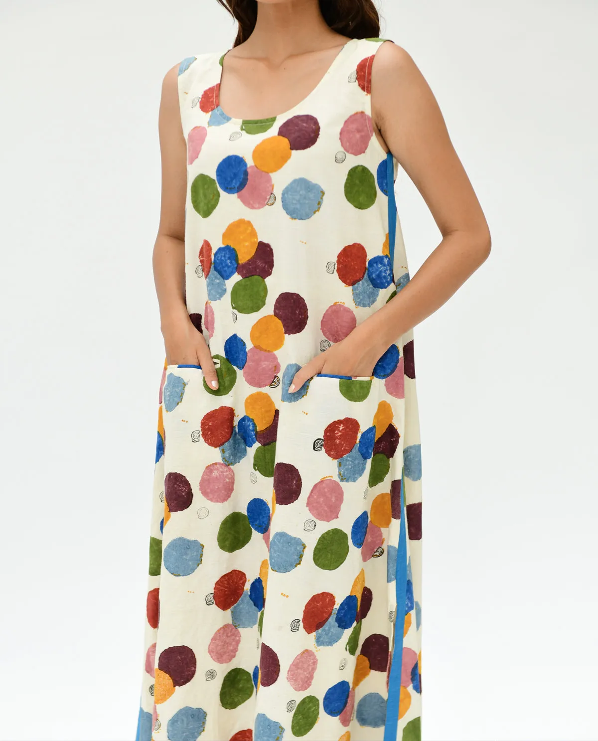 VOID SPACE POCKET MAXI