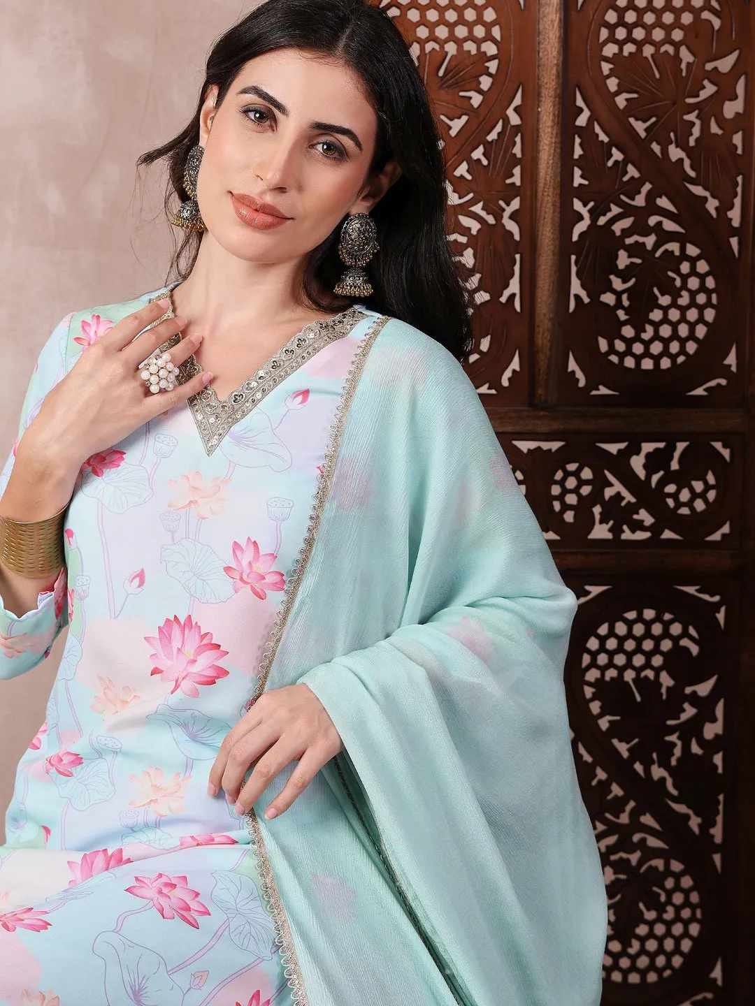 Women Blue Polyester Floral Printed Straight Kurta Trouser With Dupatta