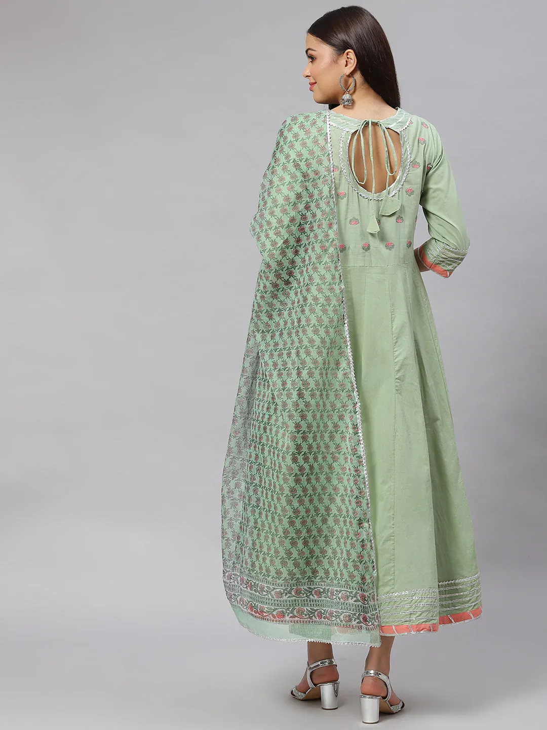 Women Solid Green Anarkali Kurta Pant Set With Kota Doria Dupatta